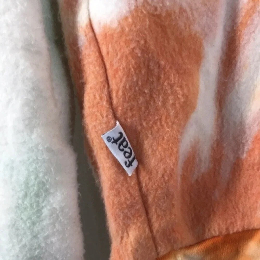 Feat BlanketBlend Tie Dye Hoodie - Picture 5 of 9